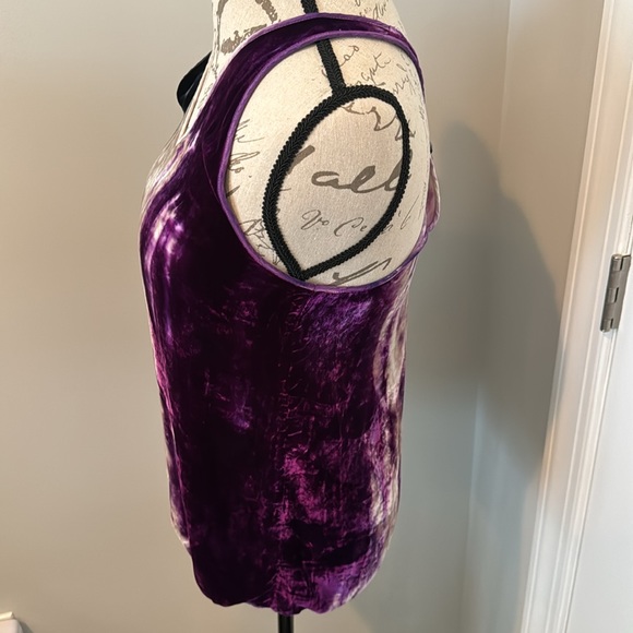 Chaser Tank - Picture 2 of 4